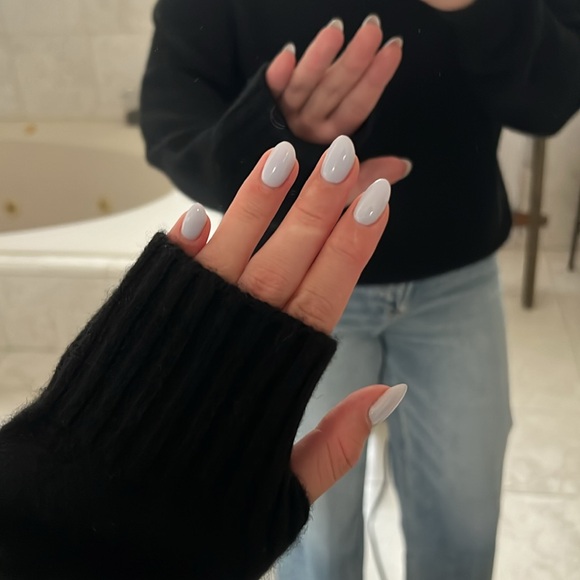 Zara- Steven Meisel Cashmere Sweater - Picture 8 of 10